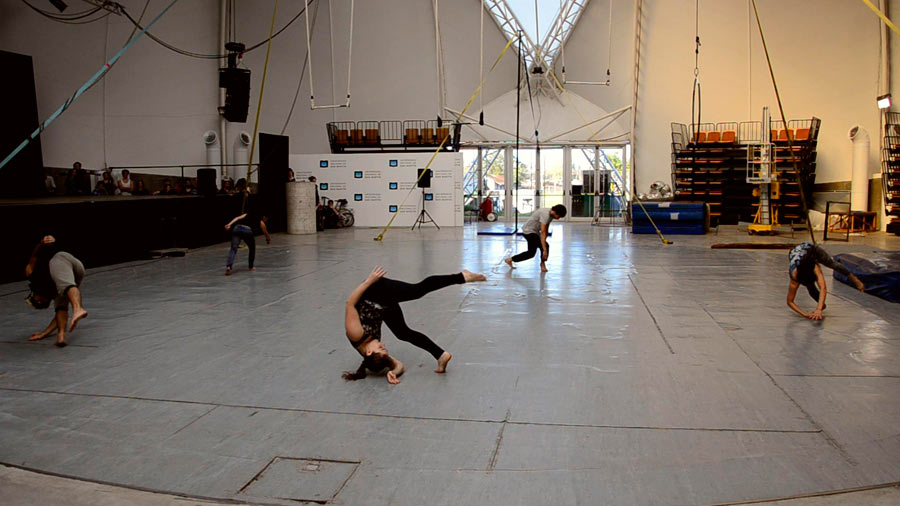 Gala Bienvenida alumnos primer año carrera Artes Circenses - UNSAM - Diana Sauval