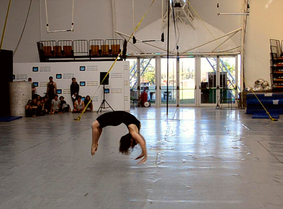 Gala Bienvenida alumnos primer año carrera Artes Circenses - UNSAM - Diana Sauval