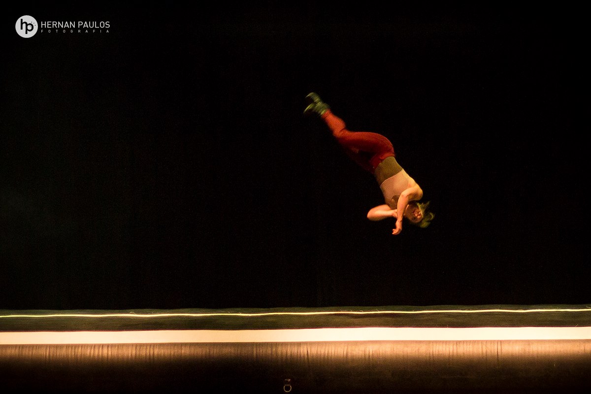 Circo UNSAM - Parque Centenario - Acrobacia Diana Sauval