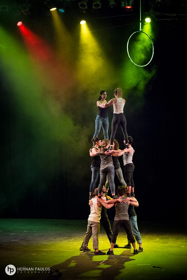 Tropa - Artes Circenses UNSAM - Acrobacia - troupe - Diana Sauval